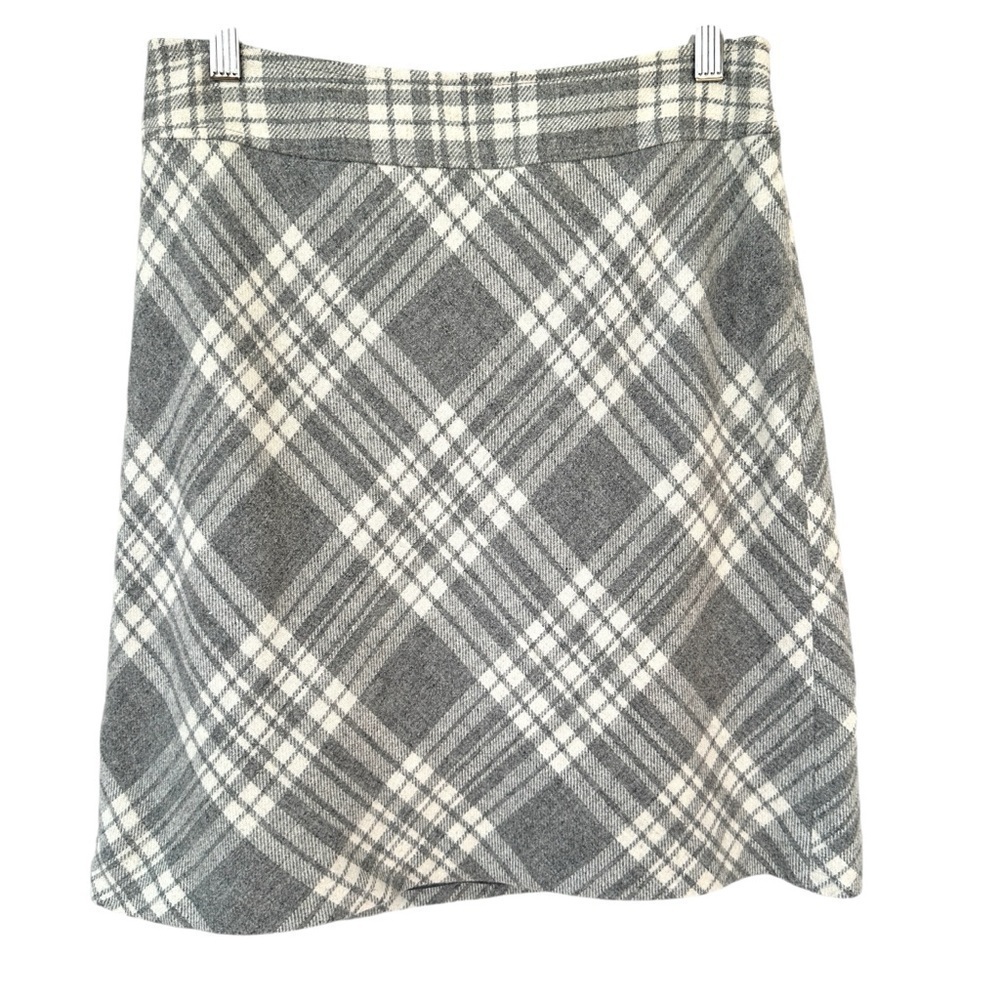Talbots a-line skirt, mini length, in a wool blend, plaid, fully lined